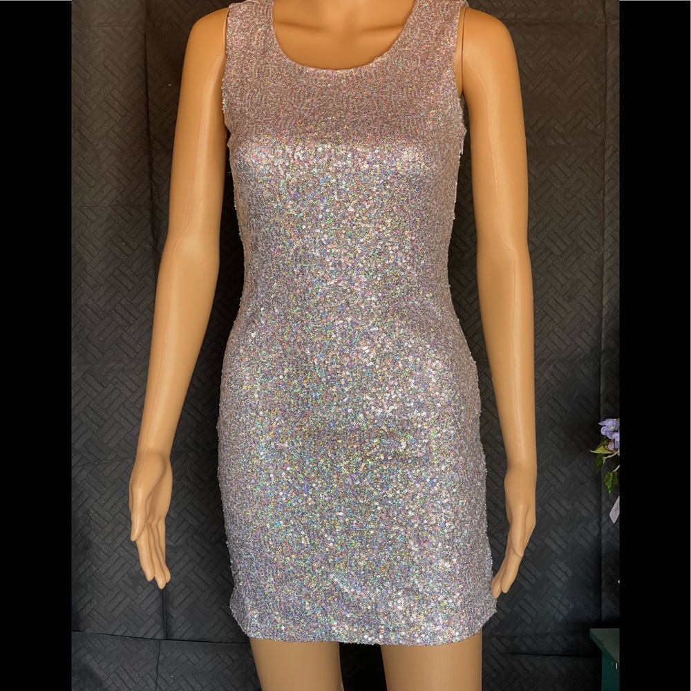 Silver sequins CANDIE’S cocktail dress sz S NWT sleeveless